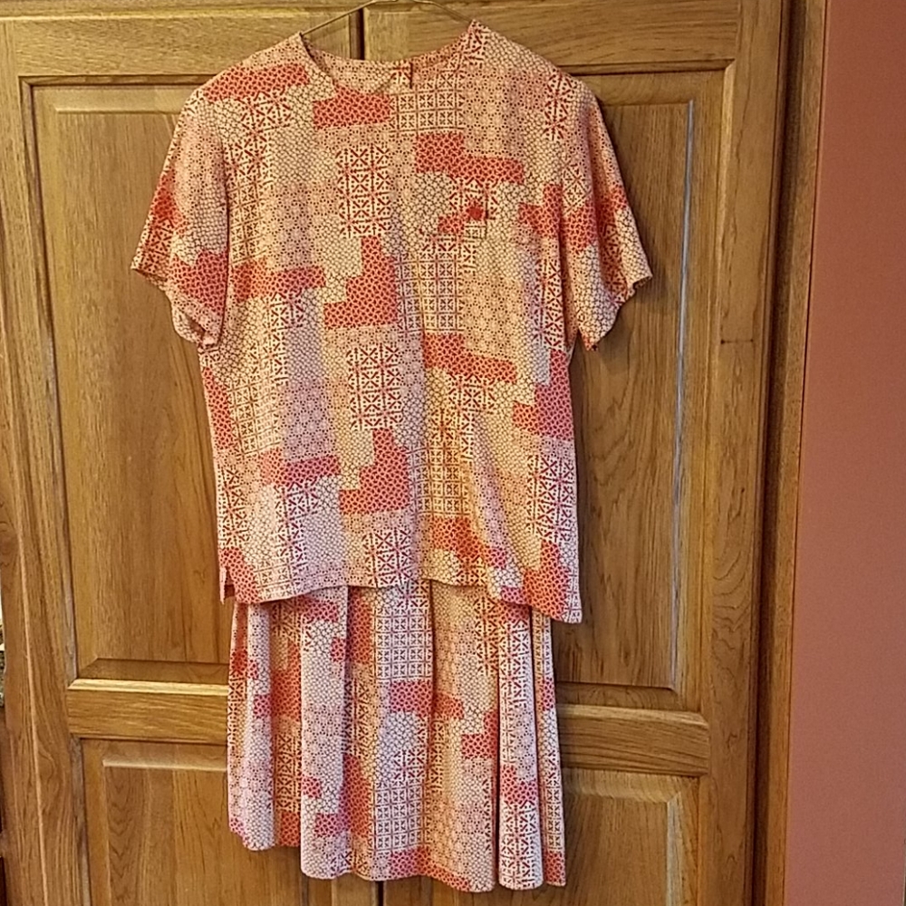 Red 2 piece dress